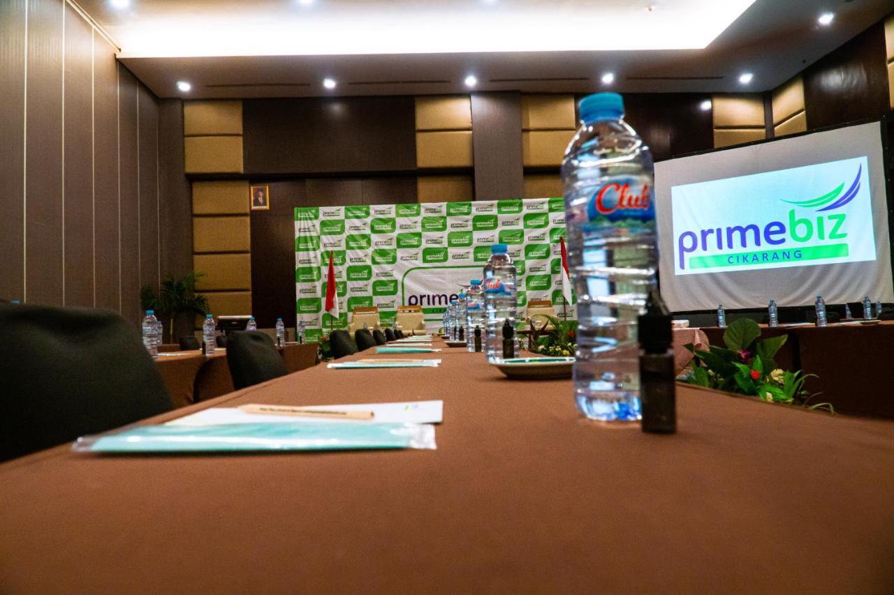 Hotel Primebiz Cikarang Exterior foto